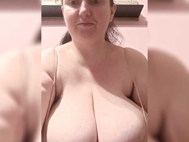 LadyAlma webcam bongacams model stream image