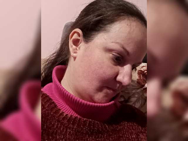 LadyAlma's BongaCams show and profile