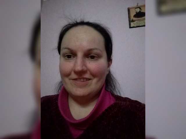 LadyAlma's BongaCams show and profile