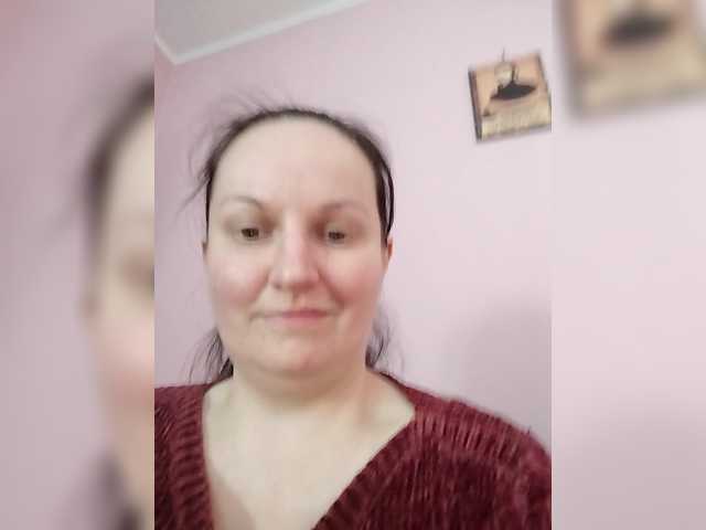 LadyAlma's BongaCams show and profile