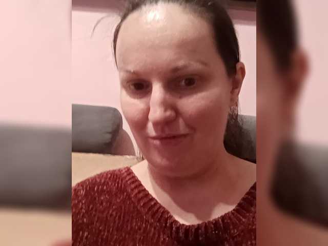 LadyAlma's BongaCams show and profile