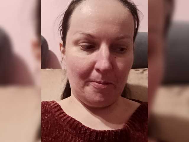 LadyAlma's BongaCams show and profile