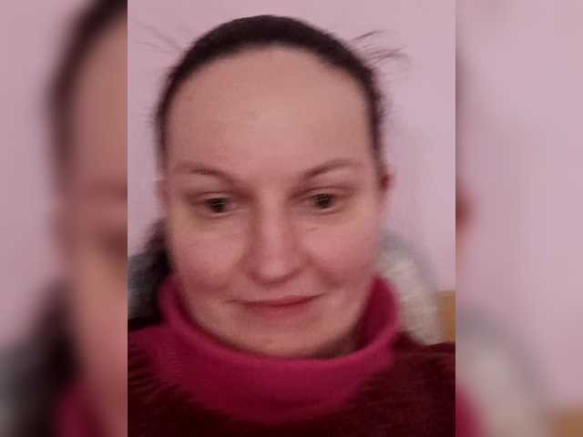 LadyAlma's BongaCams show and profile