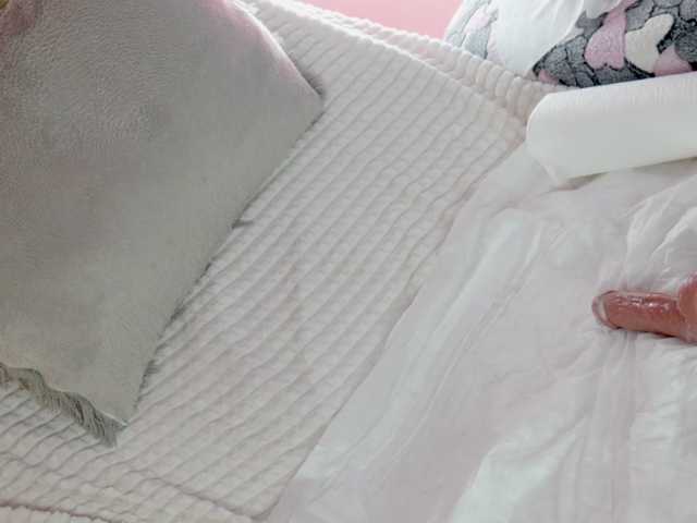 Nicol-sweet's BongaCams show and profile