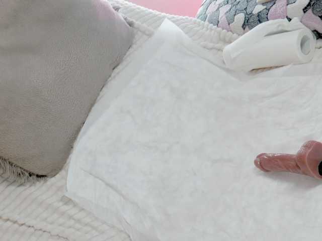 Nicol-sweet's BongaCams show and profile