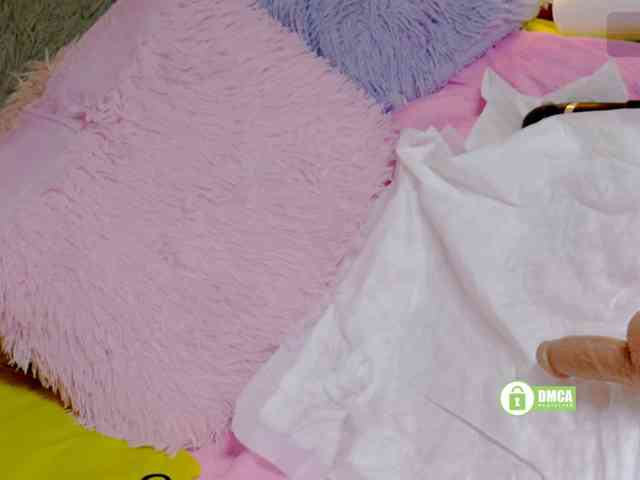 Nicolette69V webcam
