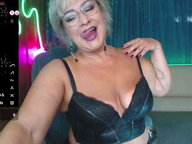EllenRiplley webcam