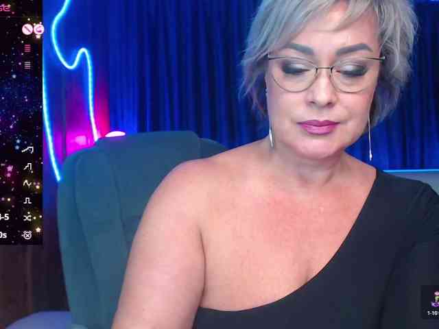 MechtaPoeta webcam