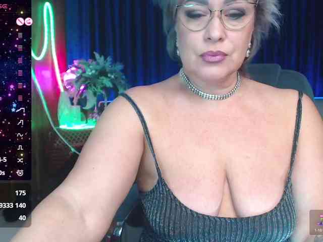 EllenRiplley EllenRiplley