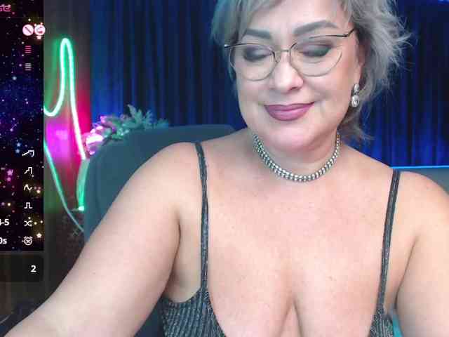 EllenRiplley EllenRiplley