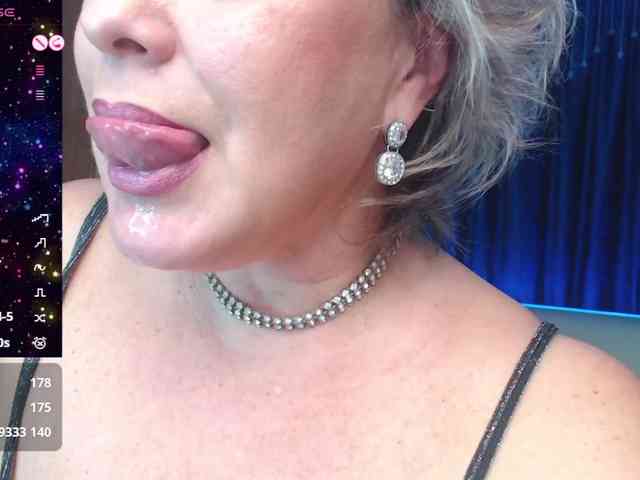 EllenRiplley EllenRiplley