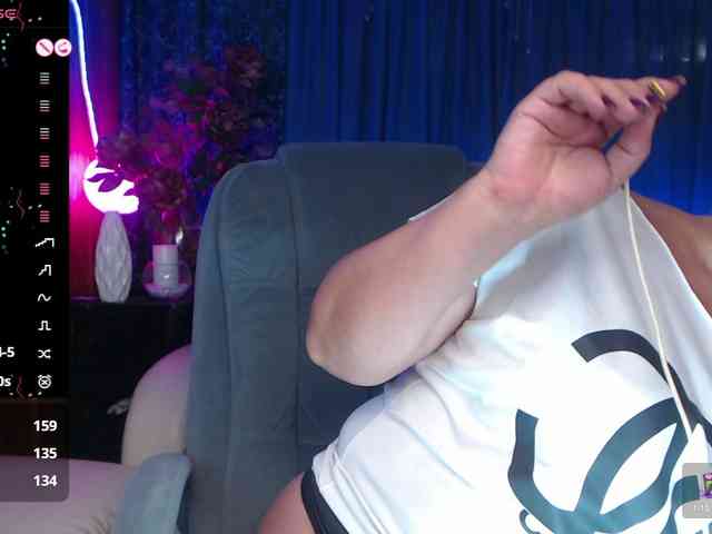 MechtaPoeta webcam