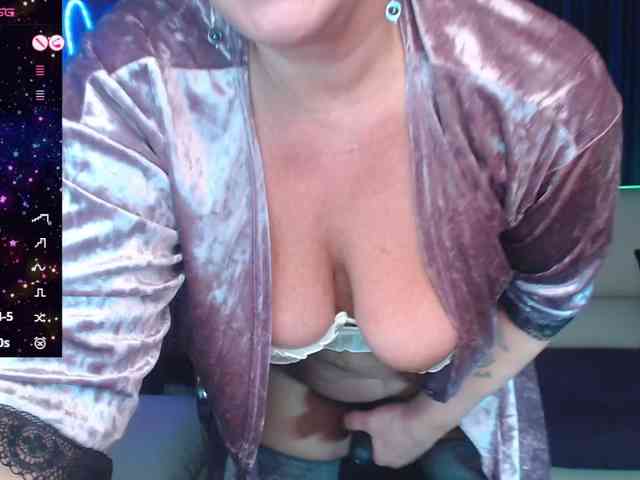 EllenRiplley EllenRiplley