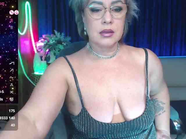 EllenRiplley EllenRiplley