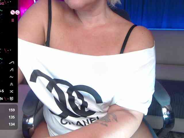 MechtaPoeta webcam