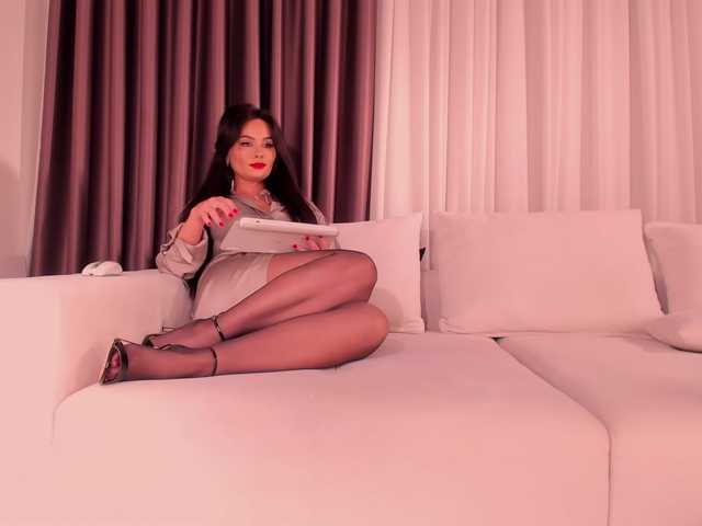 VIolaLDearie's BongaCams show and profile