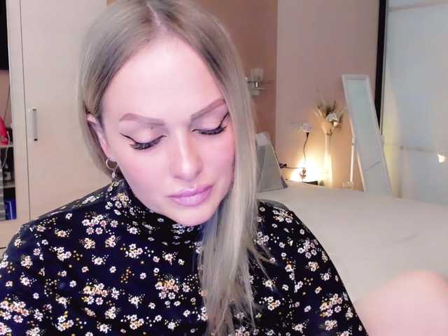 LibbyNora's BongaCams show and profile