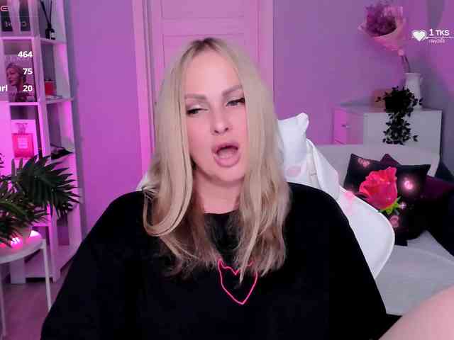 chatroom porn LibbyNora