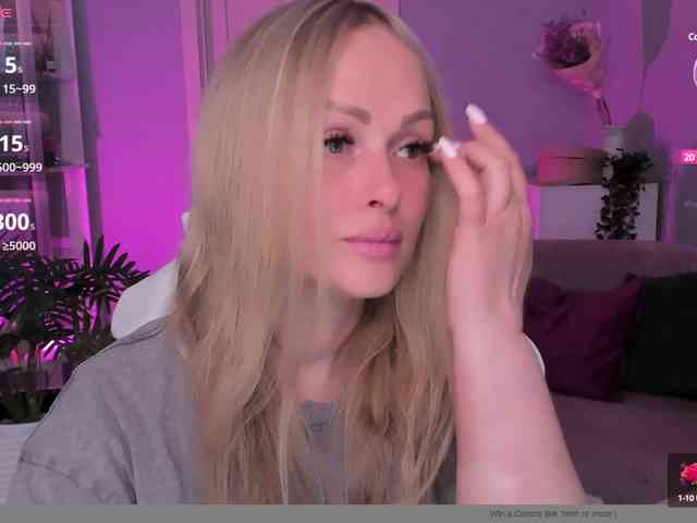 LibbyNora webcam