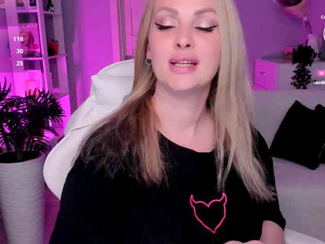 LibbyNora webcam