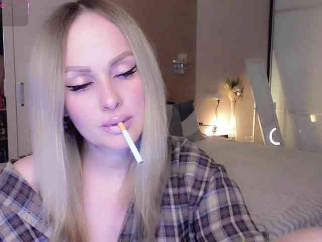 LibbyNora webcam