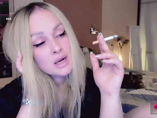LibbyNora webcam