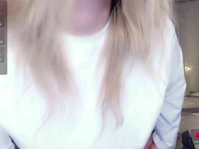 LibbyNora webcam
