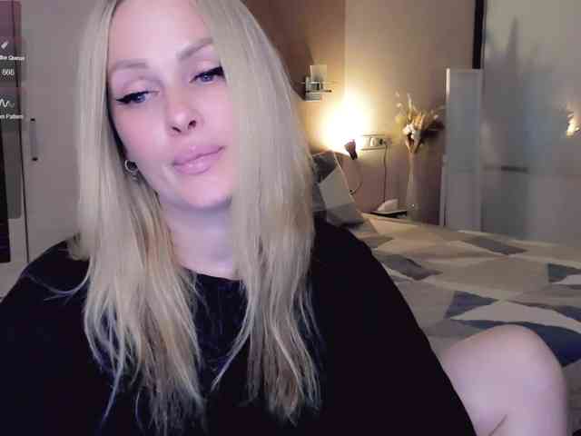 LibbyNora webcam