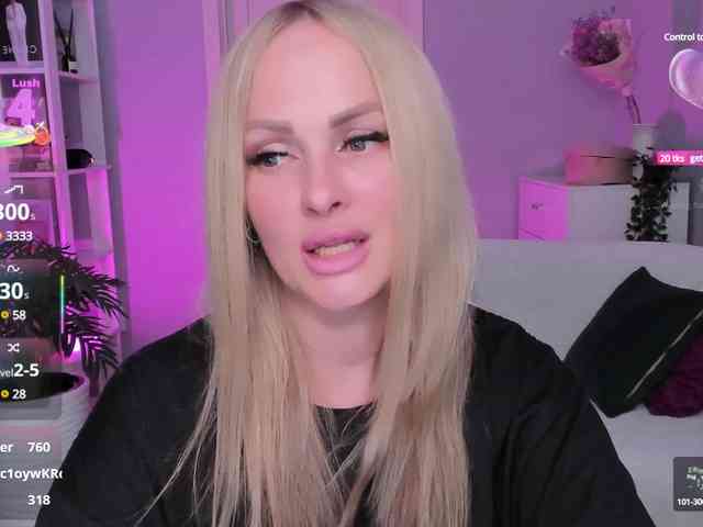 free chat online LibbyNora