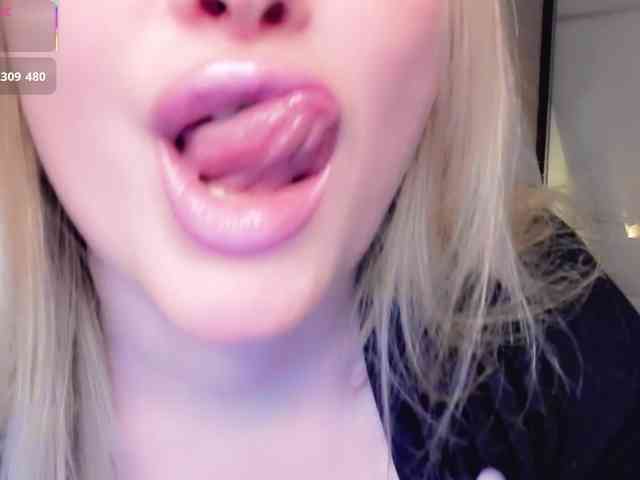 webcam chatroom LibbyNora