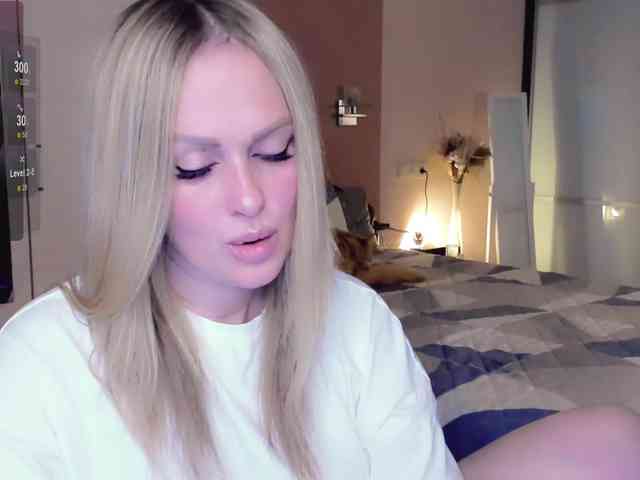 LibbyNora webcam