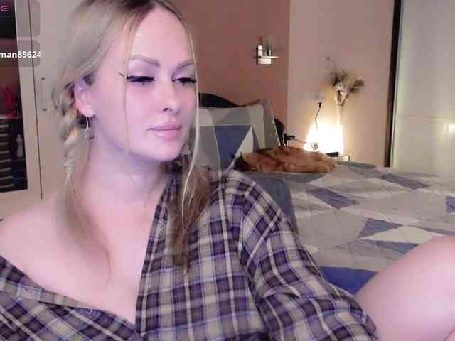 LibbyNora webcam