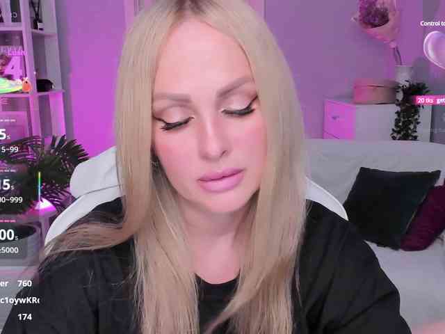 LibbyNora webcam