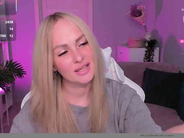 LibbyNora webcam