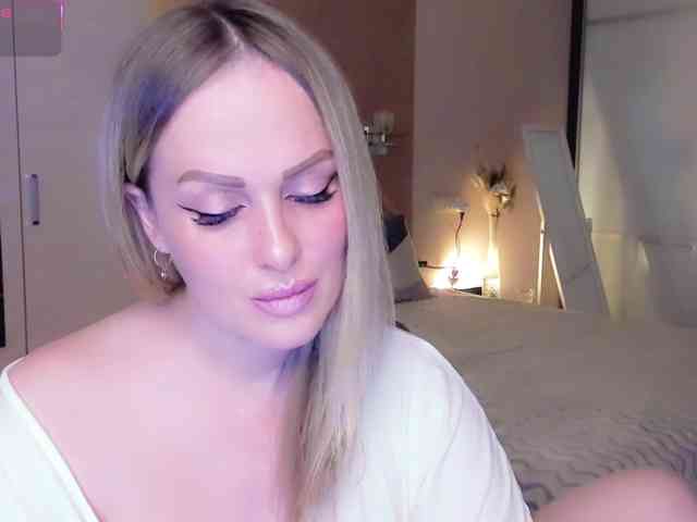 LibbyNora Live Webcam on BongaCams