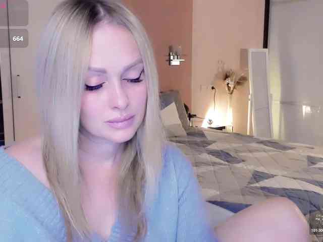 LibbyNora webcam