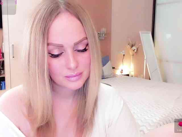 LibbyNora Live Webcam on BongaCams