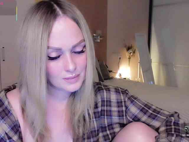 LibbyNora webcam
