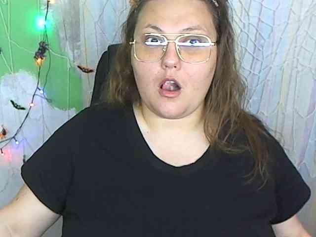 HotAlexa webcam