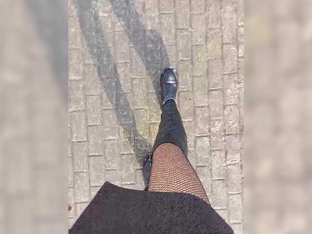 relishsavor's BongaCams show and profile