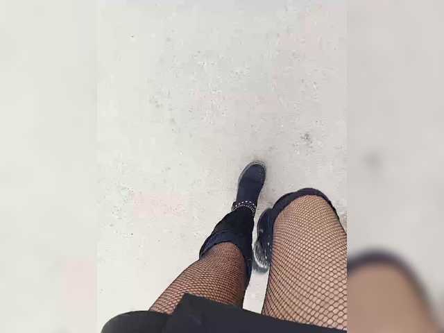 relishsavor's BongaCams show and profile