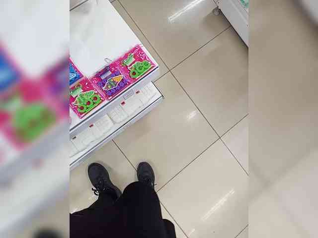 Karoleva_milf webcam