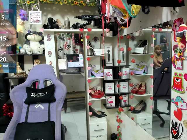 alison-miller's BongaCams show and profile