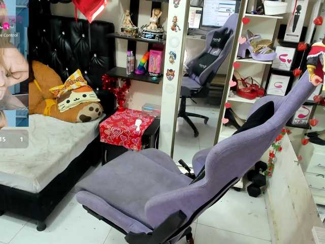 alison-miller from BongaCams