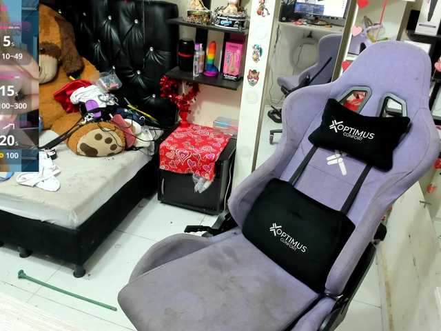 Alisson_Queen webcam