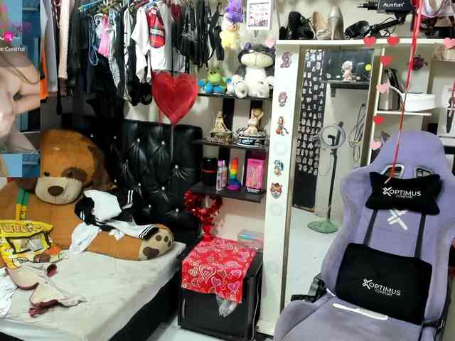 Alisson_Queen webcam