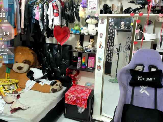 Alisson_Queen webcam