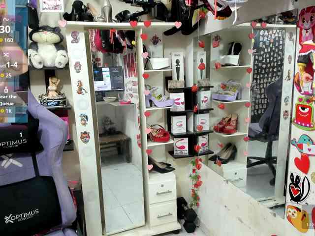 Alisson_Queen webcam