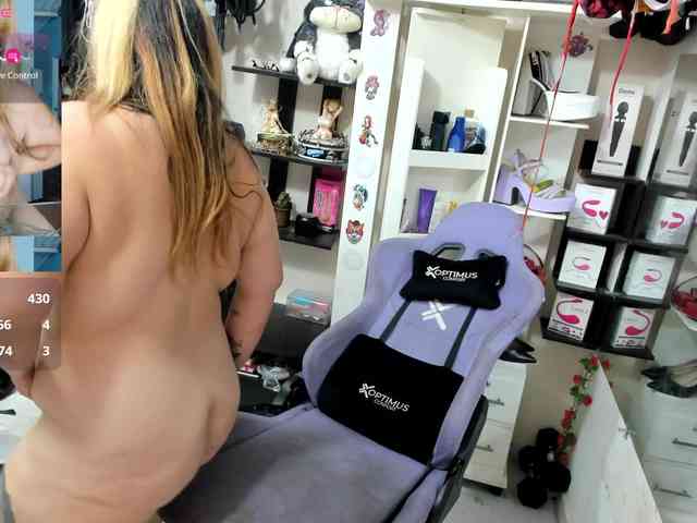 Alisson_Queen webcam