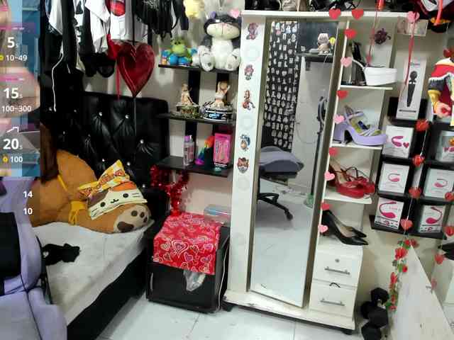 Alisson_Queen webcam